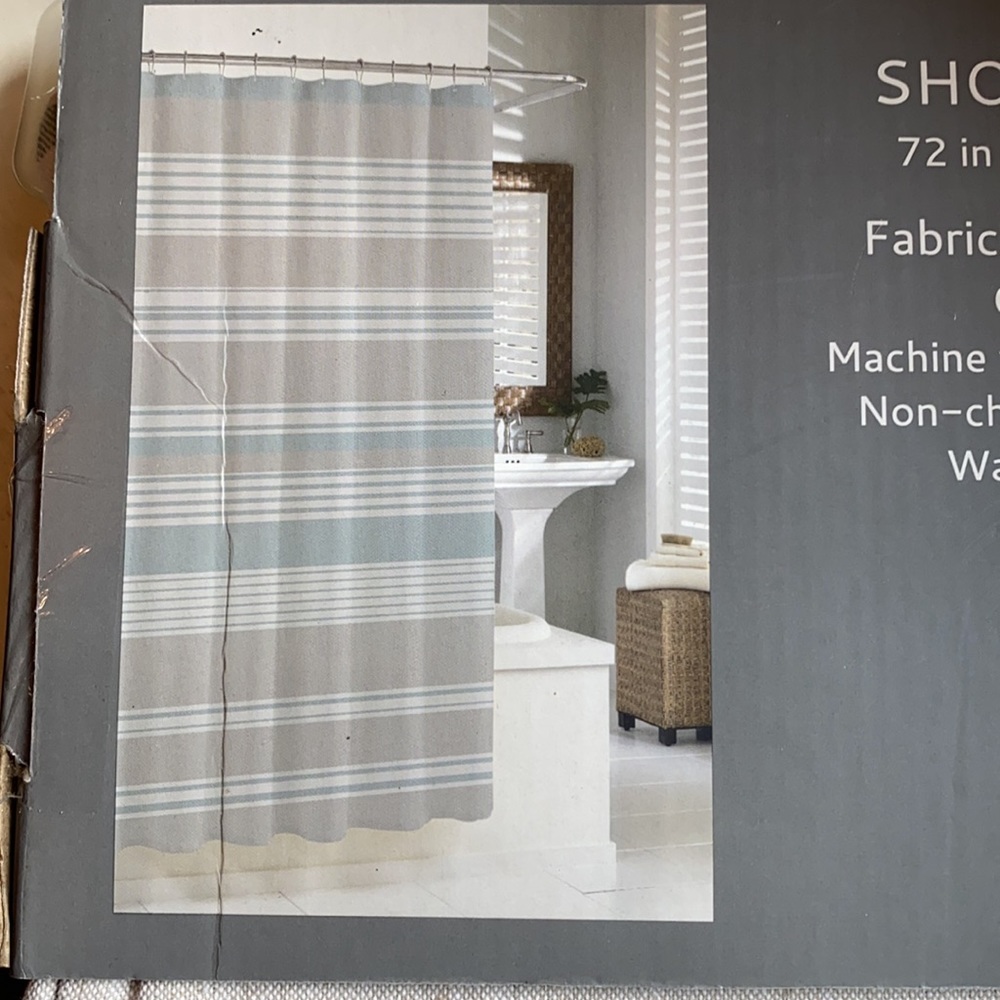 NWT 💯 COTTON SHOWER CURTAIN